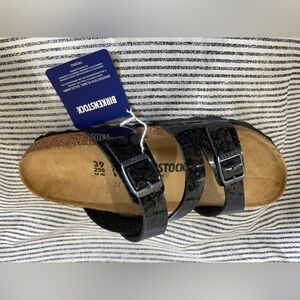 Brand new Birkenstock size 39 (8 Women 6 Men)